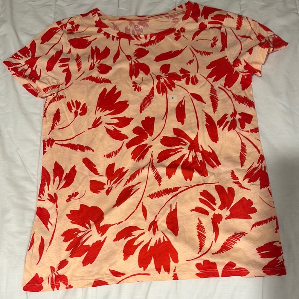 NWT LOFT Short Sleeve T-Shirt